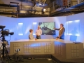 Продюссер А. Плотников и звукорежиссер Ю. Гунькин перед телеэфиром на канале ГТРК ''Вести-24